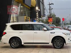 Infiniti QX80